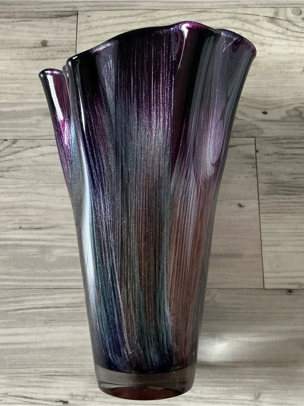 Vtg Murano handkerchief art glass vase purple with green metallic 14.5”